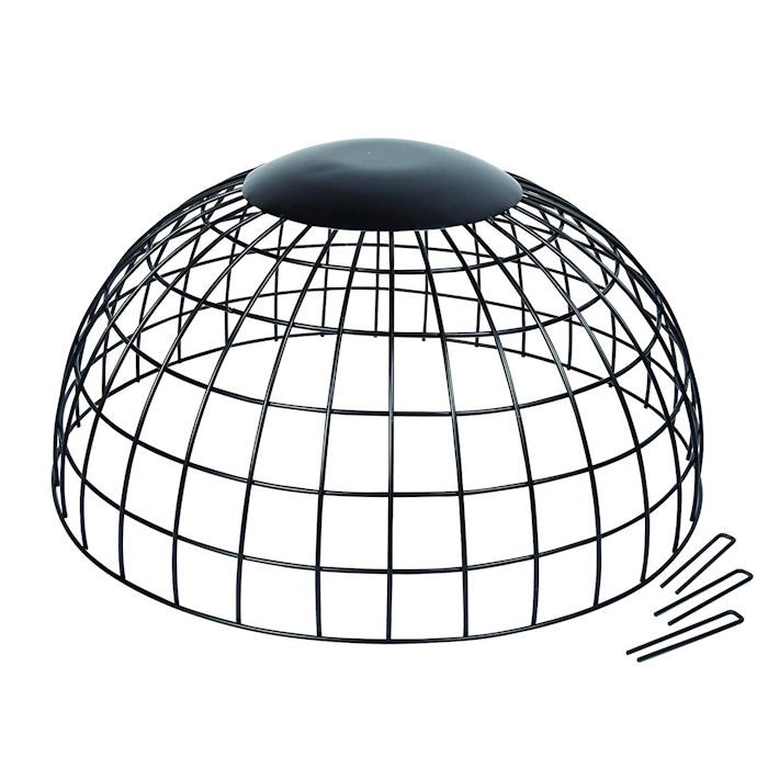 Gardman dome metal ground cage with pegs